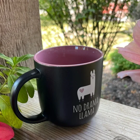 No Drama Llama New Graphic Black Ceramic Coffee/Beverage Mug - Picture 5 of 6